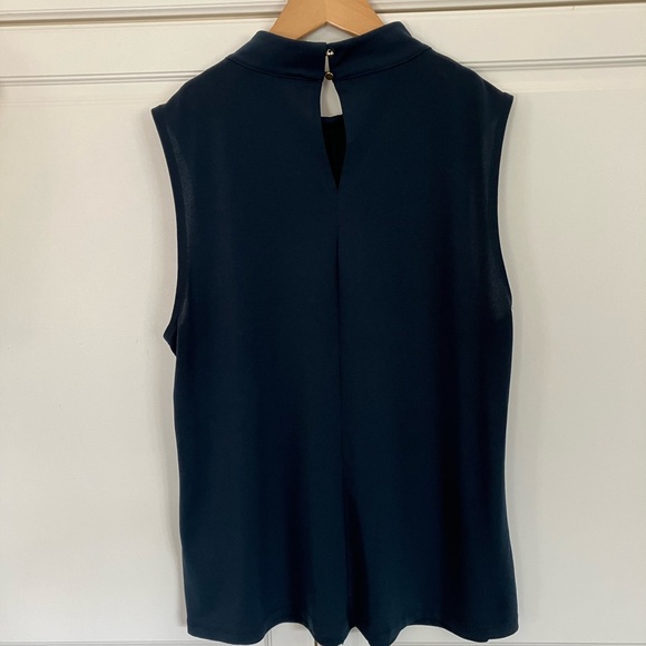 H & M sleeveless women’s high neck top - Picture 10 of 10